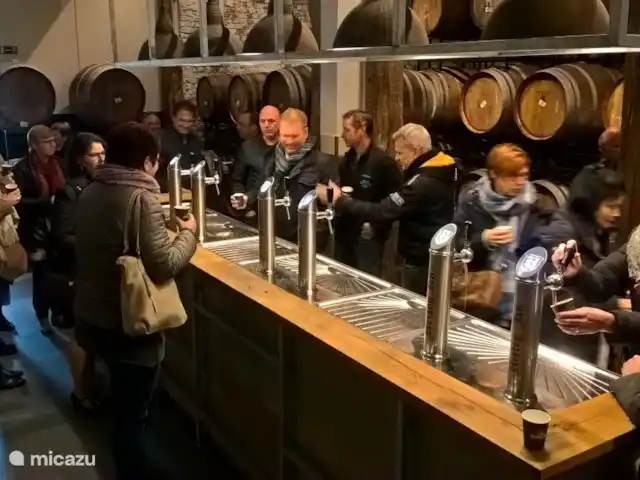 El Looische Hoeve en Países Bajos, Limburgo, Wellerlooi - casa de campo Cervecería Hertog Jan Arcen