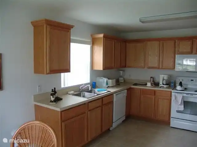 Die voll ausgestattete Küche