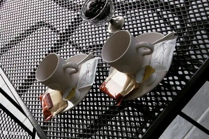 Der Kaffee ist fertig mit einigen entspannenden Lektüre, weil wir verstehen, dass Sie da sind, nach einem anstrengenden Fahrt, aber sind bis ..