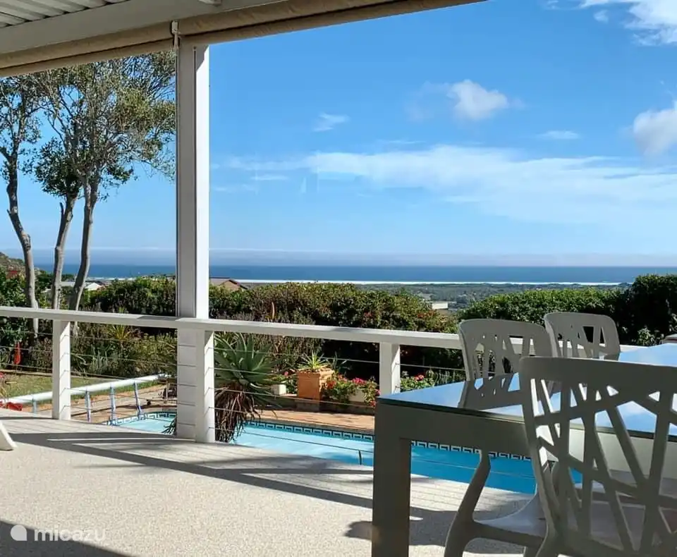 Genieße die Aussicht.