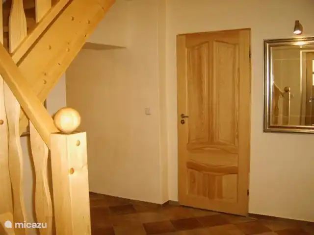 vakantiehuis huren in Tsjechië, Hradec Králové, Lampertice – Vakantiehuis DAVRI Hal, deur naar badkamer