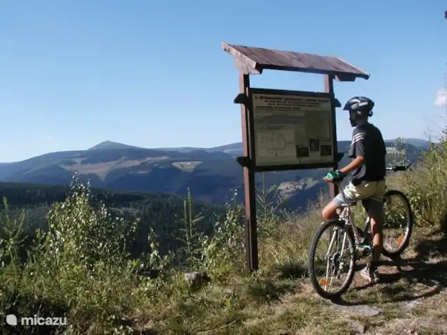vakantiehuis huren in Tsjechië, Hradec Králové, Lampertice – Vakantiehuis DAVRI Er zijn in de omgeving vele fiets- en wandelroutes uitgezet. Gedetailleerde kaarten zijn in het vakantiehuis aanwezig.