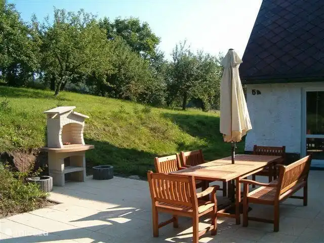 vakantiehuis huren in Tsjechië, Hradec Králové, Lampertice – Vakantiehuis DAVRI Terras met barbeque