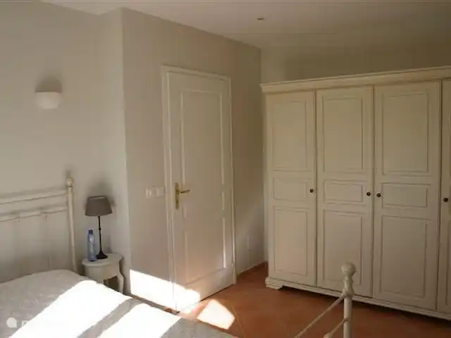 villa reve en Francia, Costa Azul, Sainte-Maxime - villa Dormitorio con gran placard en el primer piso