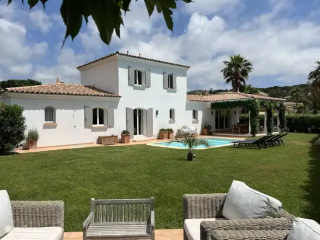 villa reve en Francia, Costa Azul, Sainte-Maxime - villa Vista frontal