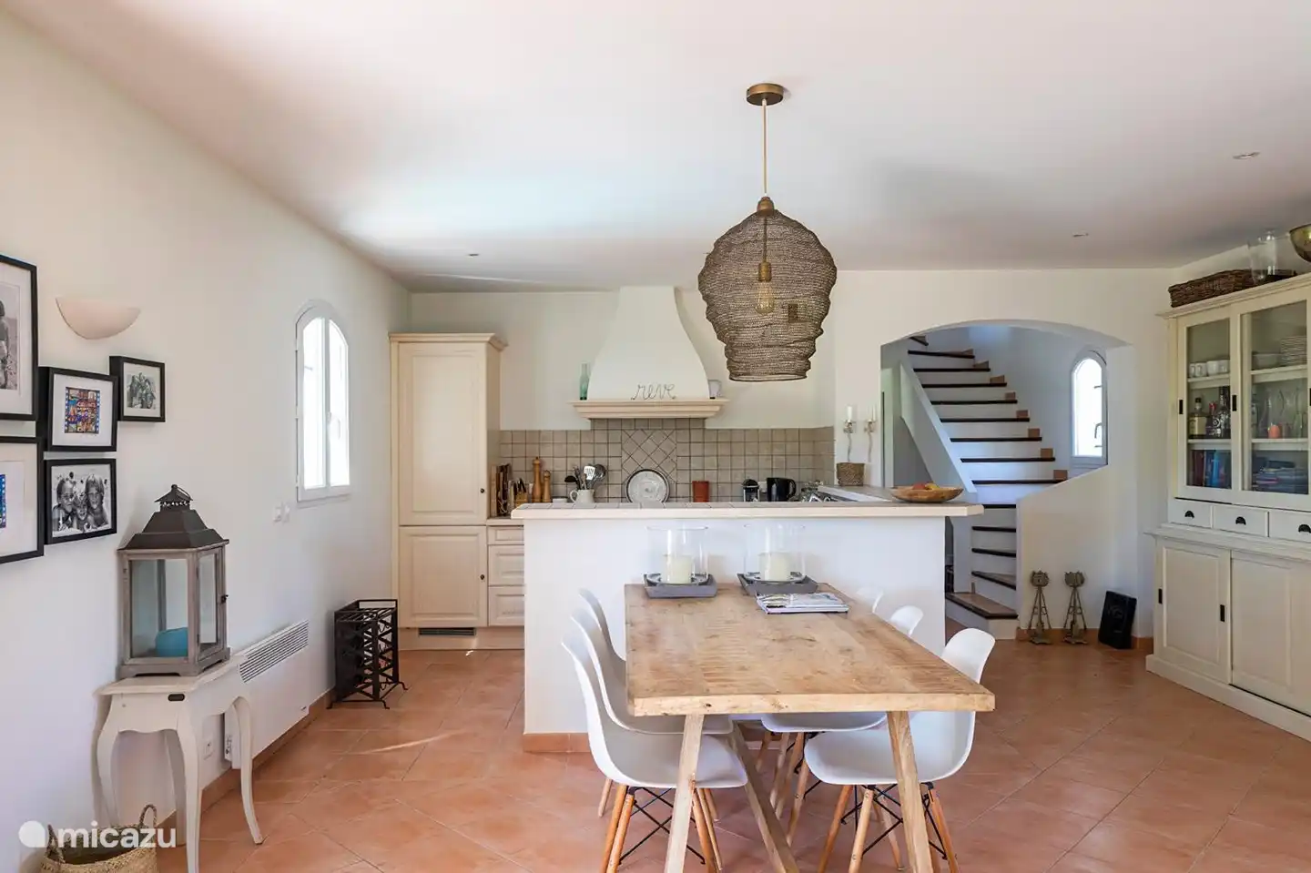 Essbereich mit offener Küche