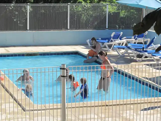 la charente en Francia, Charente, Écuras - casa vacacional La piscina infantil climatizada.