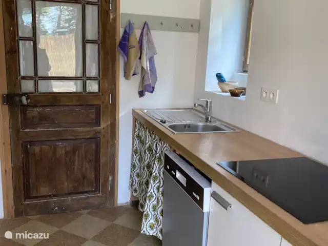 Gareine Blonde Berneuil | France, Haute-Vienne, Blond - maison de vacances Buvette de cuisine