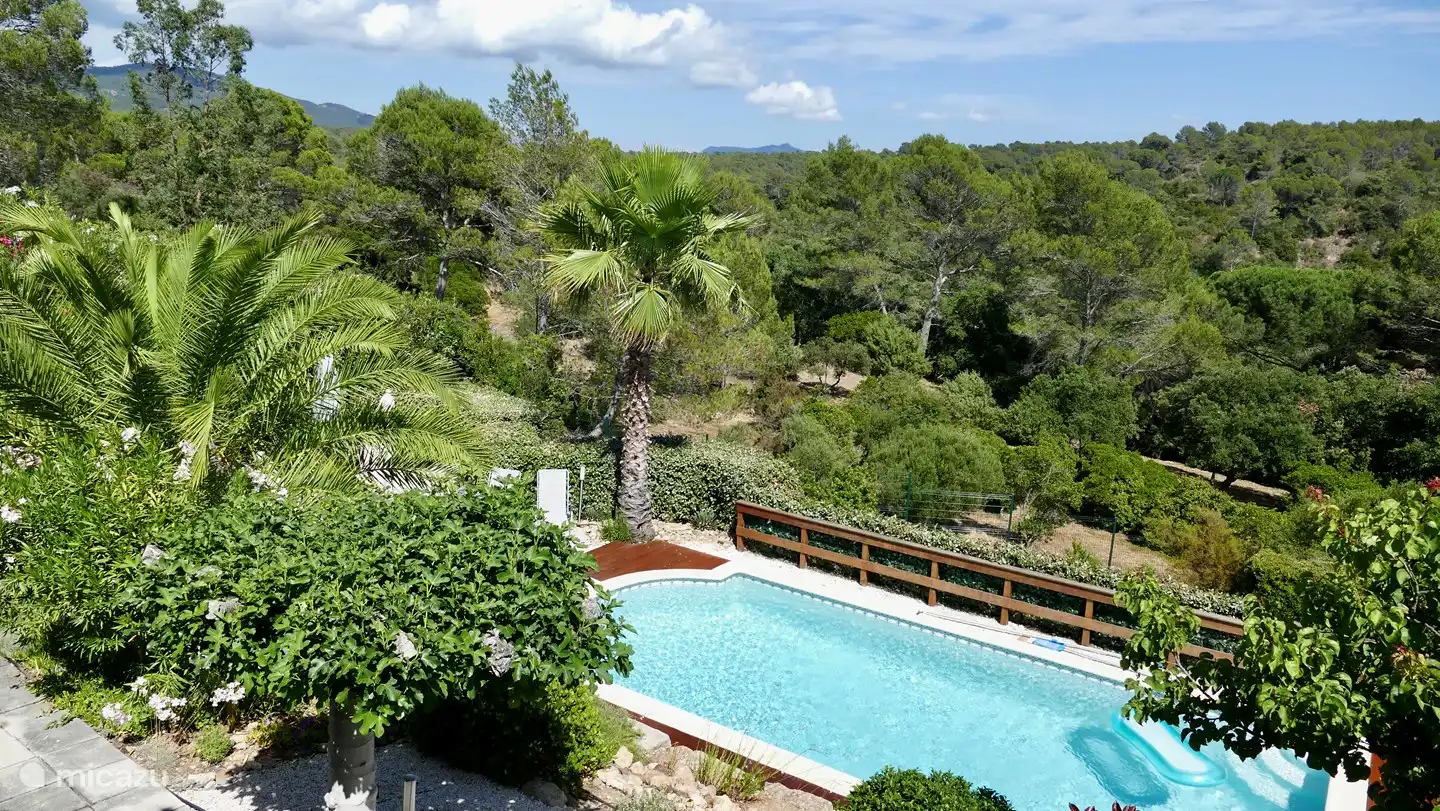 Overzicht vanuit balkon