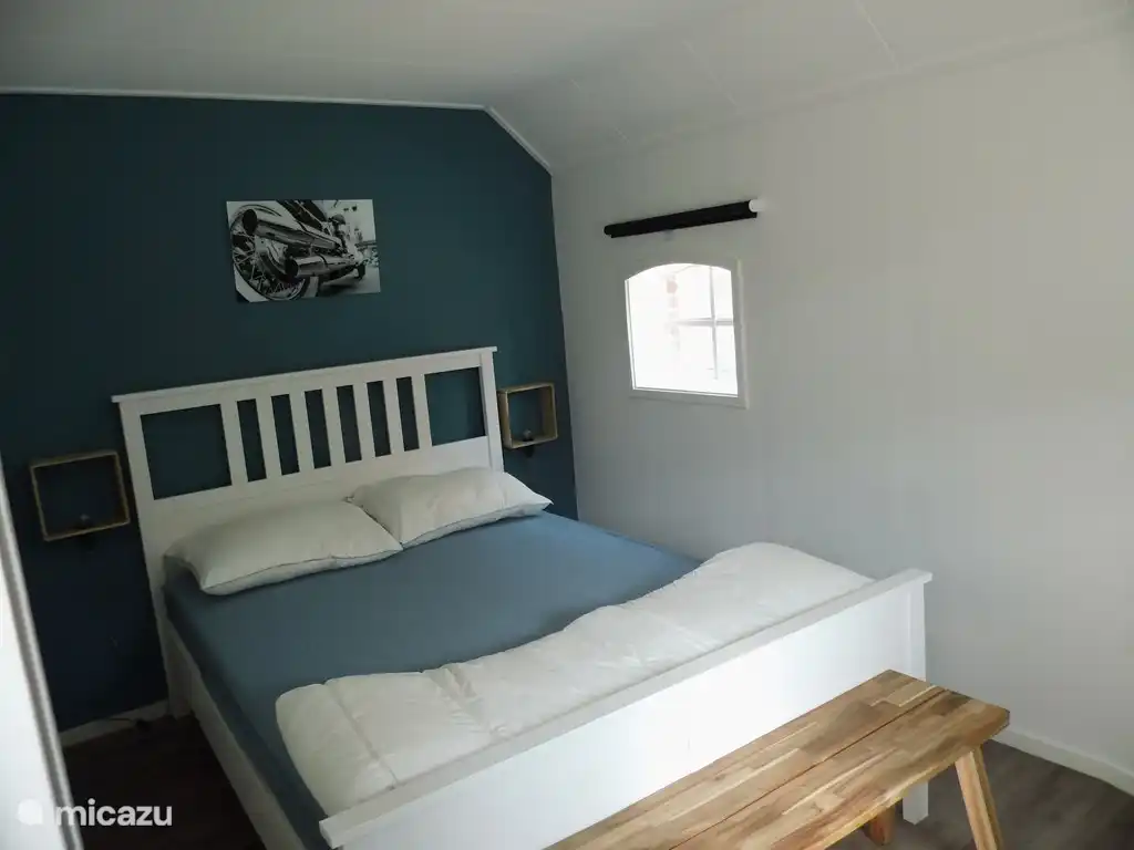 Lit dans la petite chambre