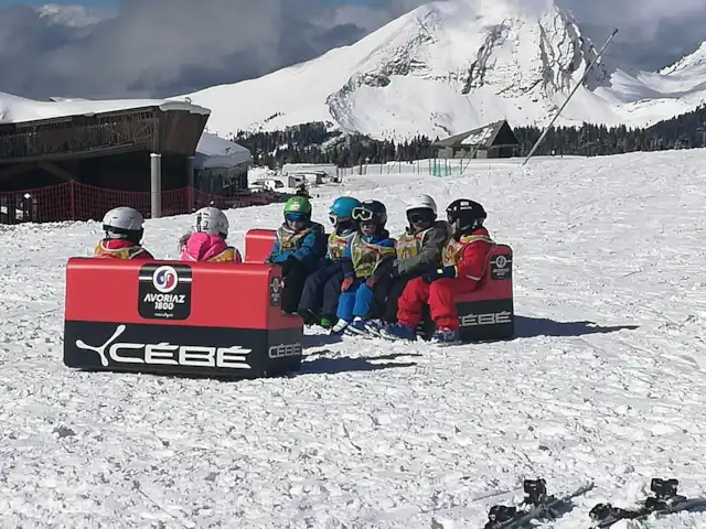 Chalet Le Passe-Temps en Francia, Alta Saboya, Saint-Jean-d'Aulps - casa vacacional Clases de esquí para los más pequeños
