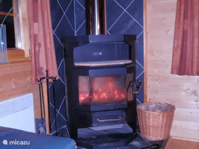 Chalet Le Passe-Temps en Francia, Alta Saboya, Saint-Jean-d'Aulps - casa vacacional Estufa de chimenea (leña gratis)