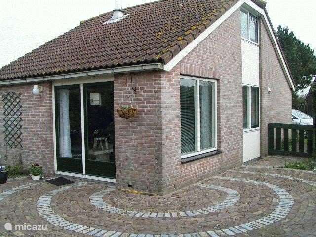 Holiday home in Netherlands, North Holland, Bergen aan Zee - bungalow bungalow in Egmond a/d Hoef