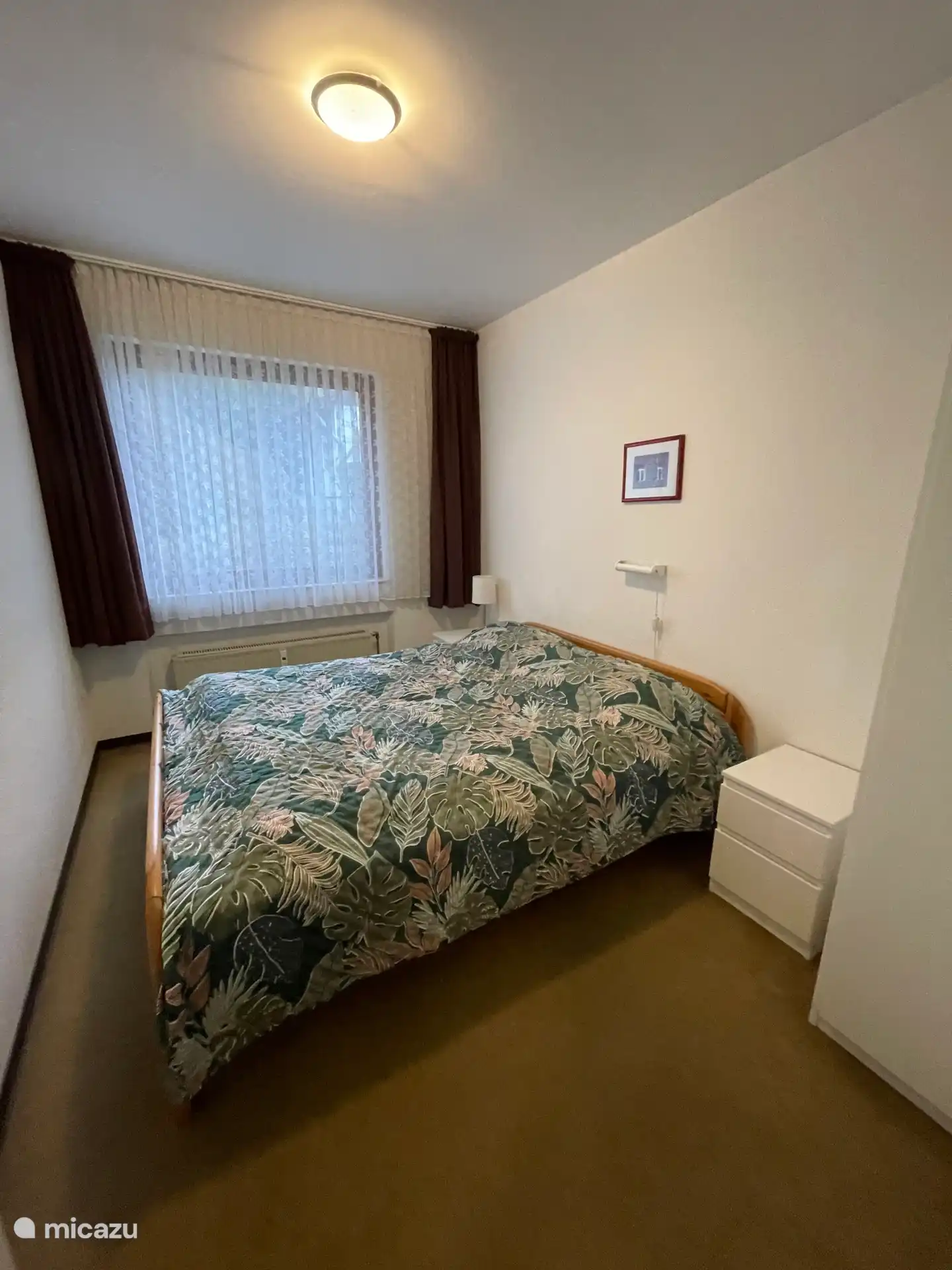 Slaapkamer met 2 matrassen 80 x 200 cm