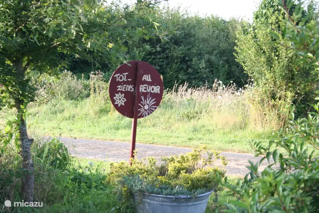 Sign when leaving Le Montet Goodbye at Le Montet 