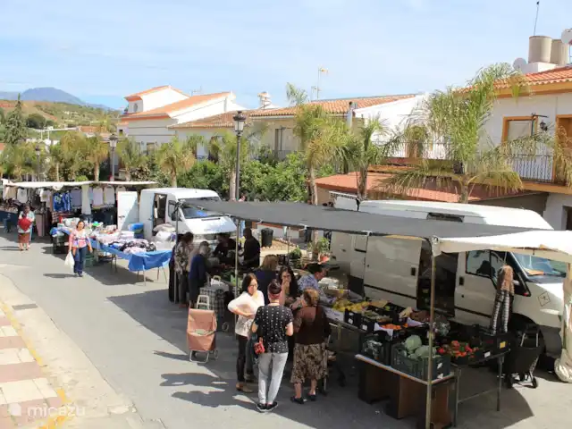 Location de Vacances Espagne, Andalousie, Guaro, maison de vacances - Casa Sonrisa Marché à Guaro le jeudi