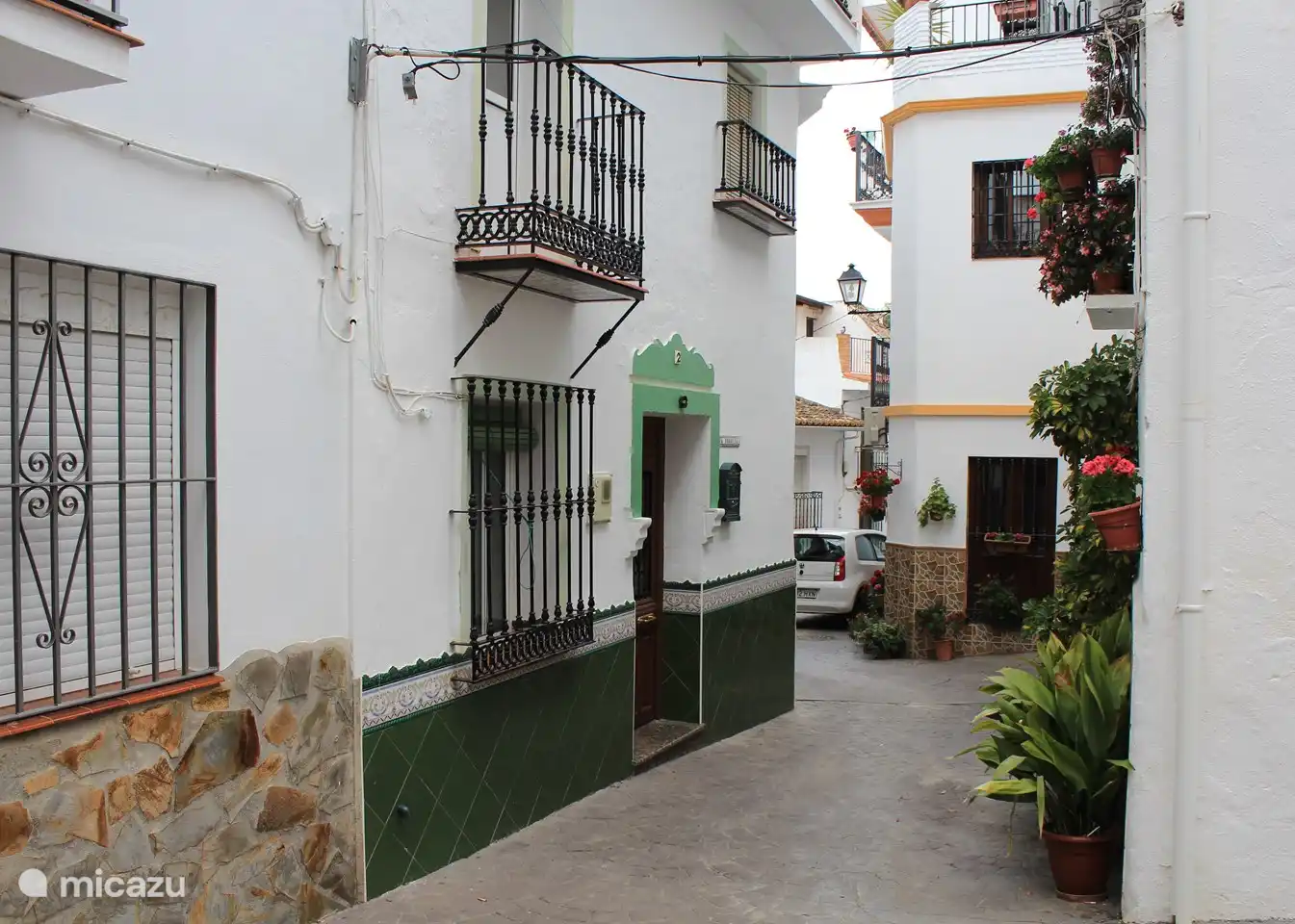 Casa Sonrisa. Una típica casa de pueblo en Andalucía.