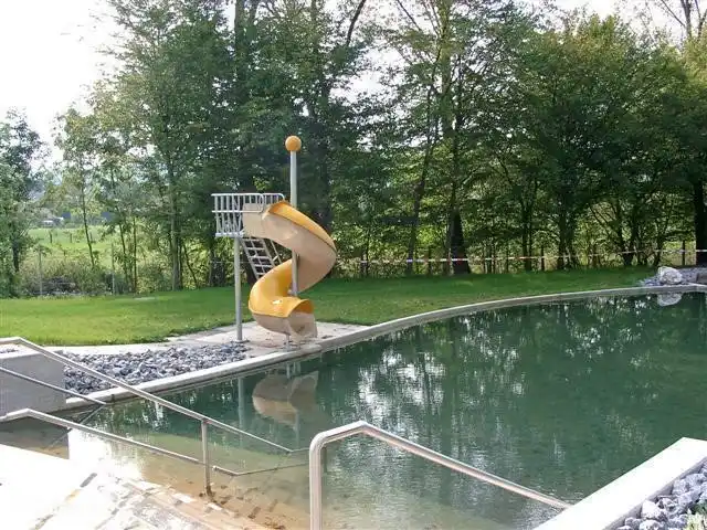 Location de Vacances Allemagne, Sauerland, Husen - Lichtenau, maison mitoyenne - EuropeFeriendorf C7 extérieur Naturbad Atteln 2 km et intérieur Waldschwimmbad Bad Wünnenberg 10 km pas de photo disponible