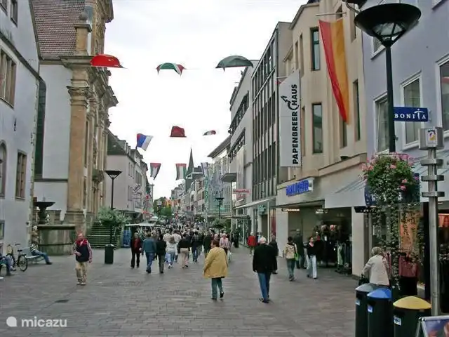 Location de Vacances Allemagne, Sauerland, Husen - Lichtenau, maison mitoyenne - EuropeFeriendorf C7 rue commerçante Paderborn