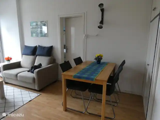 Location de Vacances Allemagne, Sauerland, Husen - Lichtenau, maison mitoyenne - EuropeFeriendorf C7 chambre avec coin repas