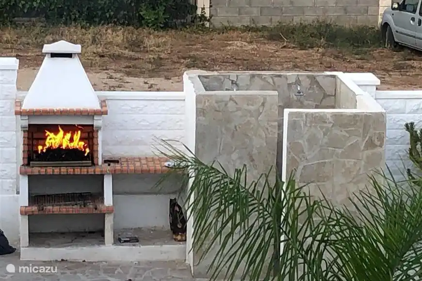 An den Feiertagen ist Barbeque'n immer eine Party