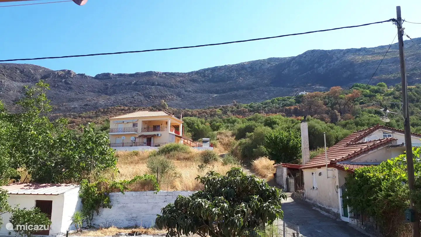 Mani is best known to the Greeks themselves: most tourists go to the islands. Mani is the best! say the Greeks. No mass tourism.. view of the mountain and the neighbors