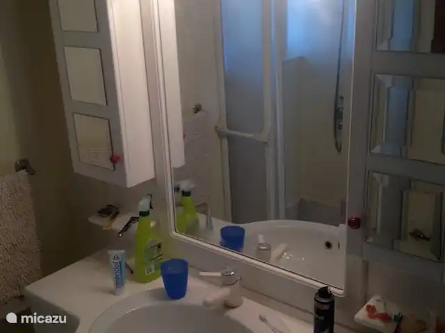 Paradisi Edo en Grecia, Peloponeso, Germa - casa vacacional uno de los baños