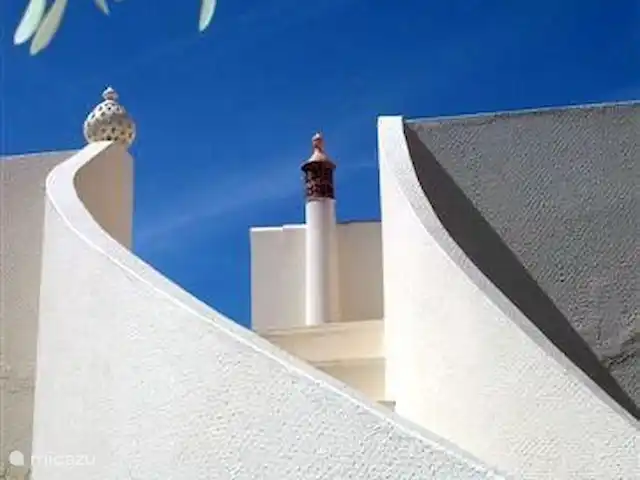 Mae Home en Portugal, Algarve, Quelfes - villa Escaleras exteriores al primer piso