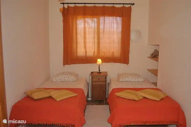 Erdgeschoss Badezimmer mit Waschmaschine