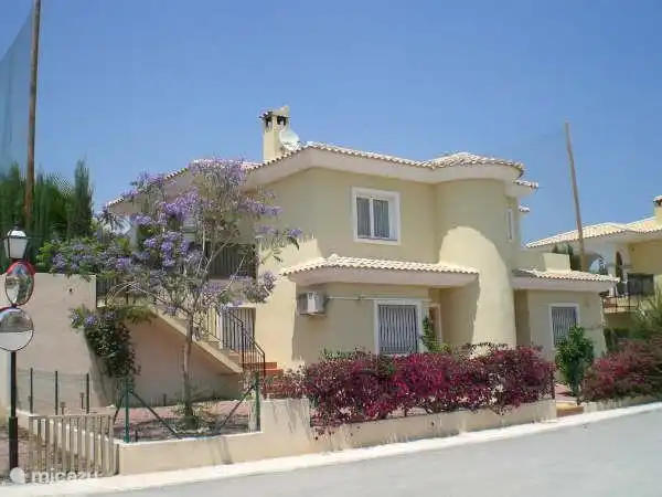 NEU LUXUS Bungalow DIREKT 6 PERS A Golf Bonalba 18 Löcher, PRIVATE POOL LIEGT