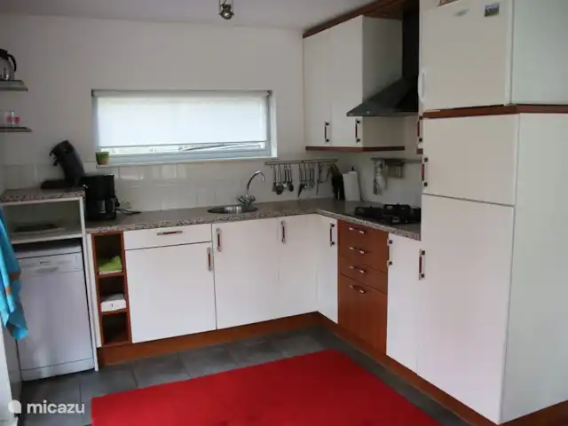 de Mus huren in Nederland, Friesland, Oudemirdum - villa Moderne keuken van alle gemakken voorzien.