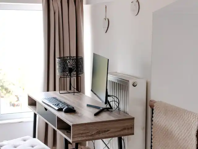 Jasmin & Olives huren in Griekenland, Kreta, Perama - geschakelde woning Away from home en toch een werkplek al is het maar om een snelle email te versturen.