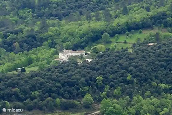 Von der Mas Blanc, können Sie in eine Kapelle gehen. Dort werden Sie Ihren Urlaub so liegen sehen.