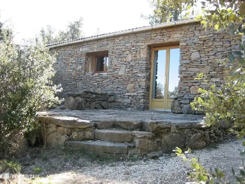 Die vordere Terrasse des Zonnehuis. Auf der anderen Seite befindet sich die zweite Terrasse, auf der sich die Sonne dreht.