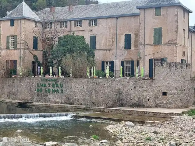 Casa Frangoille en Francia, Hérault, La Tour-sur-Orb - casa vacacional Castillo de Lunas
