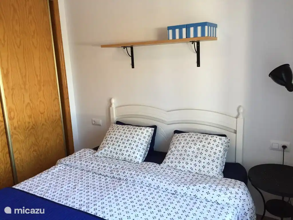 Dicke Matratze. Gute Kissen.
Sehen Sie sich die Bewertungen zu Casa Montana auf unserer Website an.