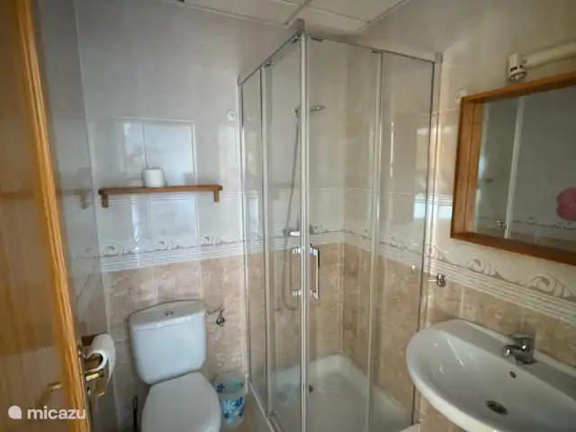 Casa Montana - Dicht bij de kust huren in Spanje, Costa Cálida, Mazarrón - bungalow De badkamer is volledig ingericht en voor u van alle gemakken voorzien.Bovendien zeer schoon !!