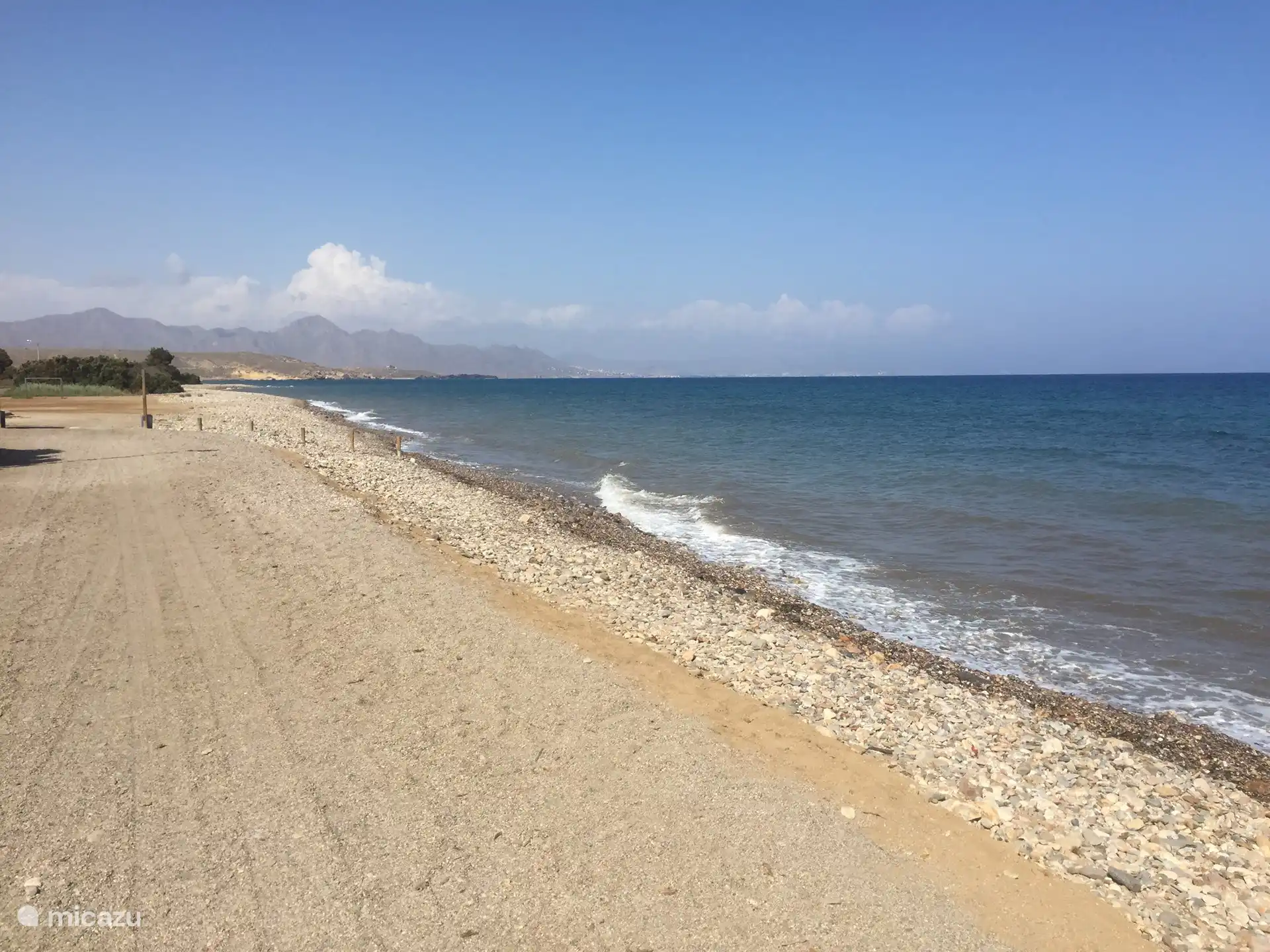 Das Meer in 10 Minuten mit vielen Buchten und Gastfreundschaft. Schöne Strände und viele Freizeitmöglichkeiten.