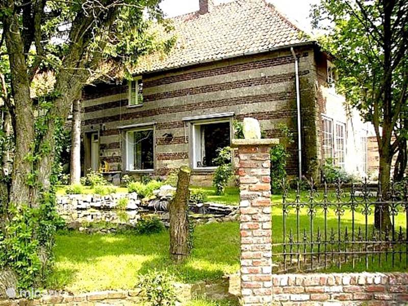 Holiday home in Netherlands, Limburg, Nuth Holiday house Nieuwhuis Nuth