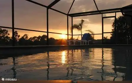 Coucher de soleil depuis la terrasse