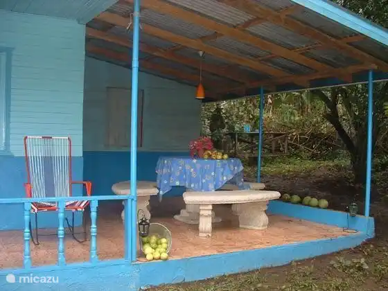 Es ist wunderbar auf der Veranda!