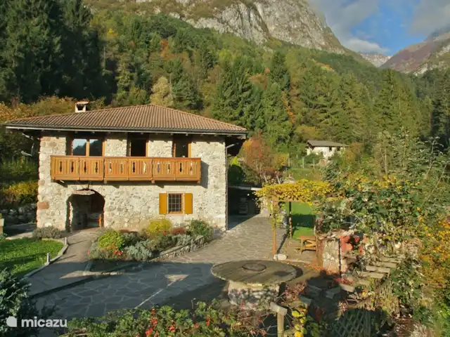 Location de Vacances Italie, Dolomites, Andogno, maison de vacances - La Belle Vita Location de Vacances Italie, Dolomites, Andogno, maison de vacances - La Belle Vita