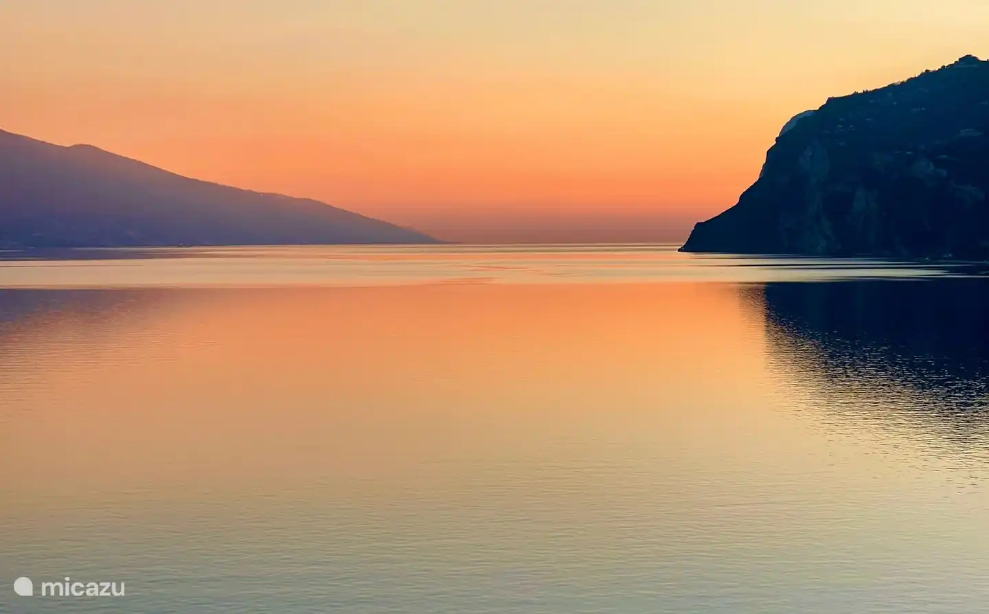 Le Lago di Molveno soir rouge

