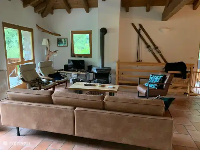 Location de Vacances Italie, Dolomites, Andogno, maison de vacances - La Belle Vita Un joli poêle à bois pour les journées plus fraîches