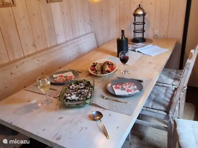 Location de Vacances Belgique, Ardennes, Waimes, chalet - Chalet Pont du Waud Délicieuse truite de la ferme d'Ondenval. Surtout avec une délicieuse salade d'asperges