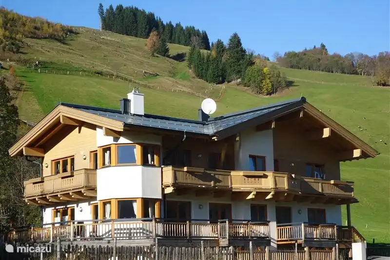 Rent Haus Hollandia Traumlage In Hinterglemm Salzburgerland Micazu