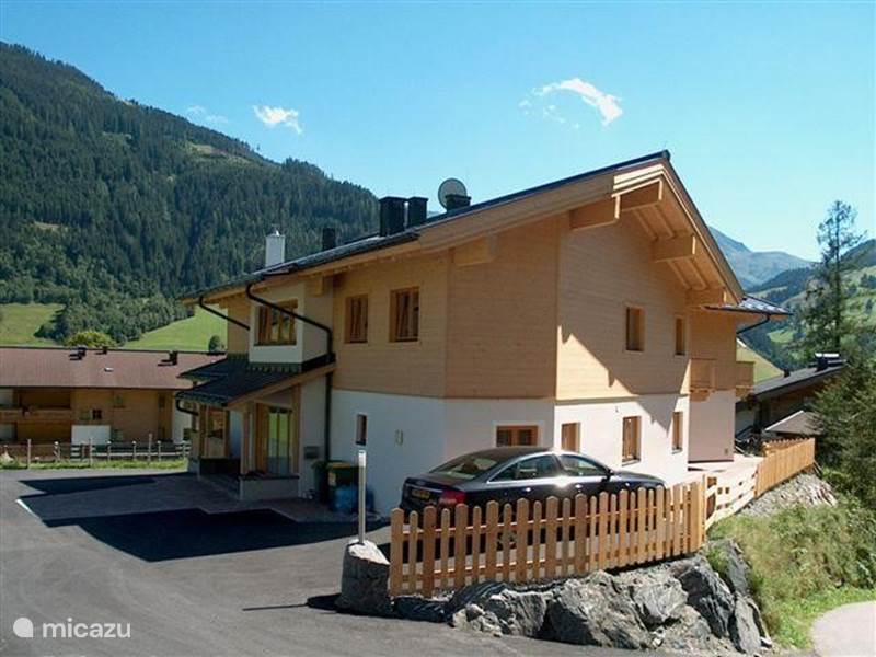 Holiday home in Austria, Salzburgerland, Hinterglemm Apartment Haus Hollandia / Traumlage