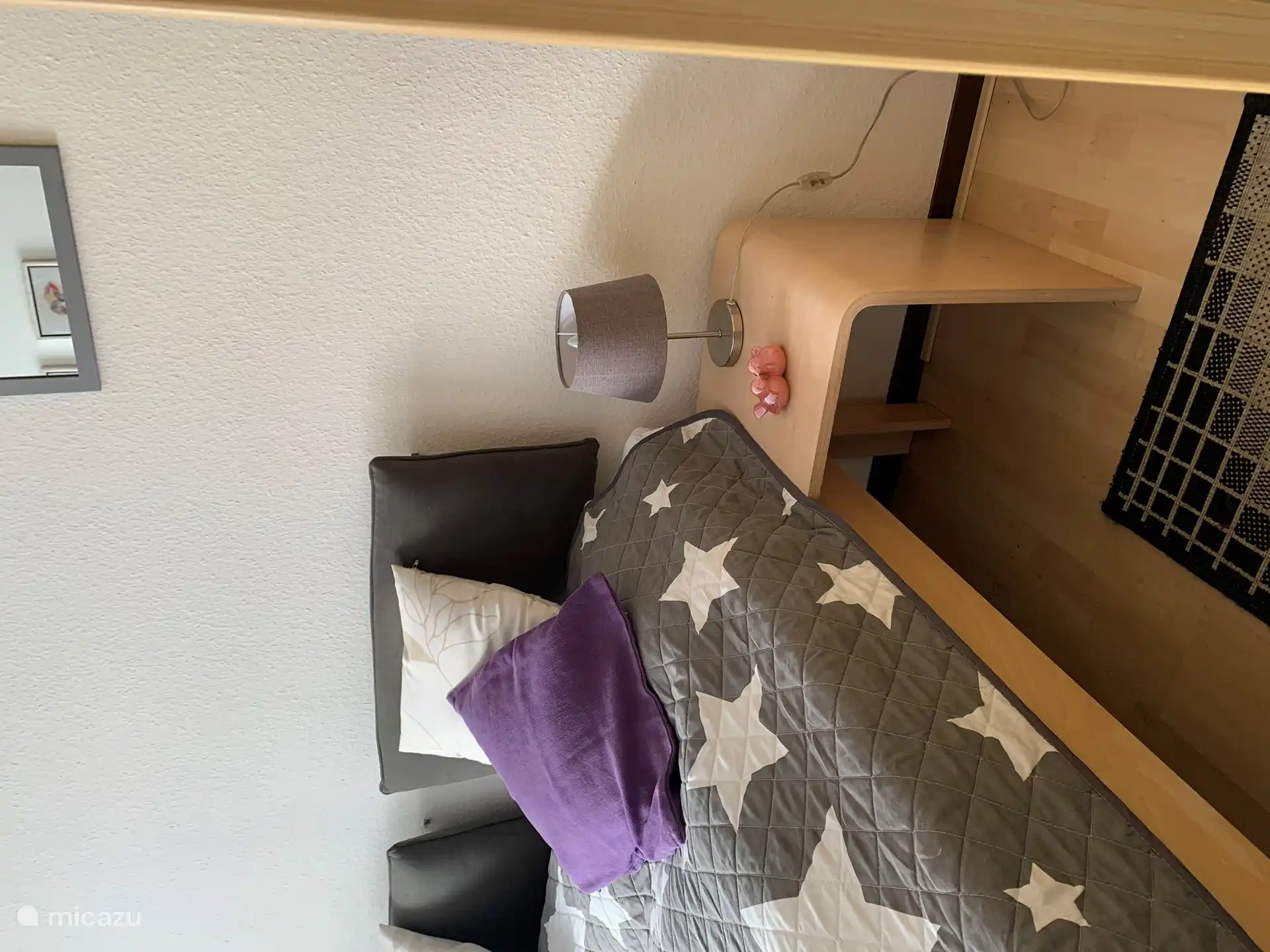 Schlafzimmer 1