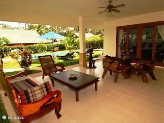 villa en Tailandia, Ko Samui, Koh Samui – Idílica villa de lujo en Samui la sala (terraza cubierta es donde siempre nos quedamos