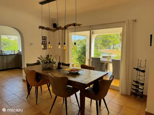 Maison de la mer de sable | Espagne, Costa Blanca, Moraira - villa table à manger